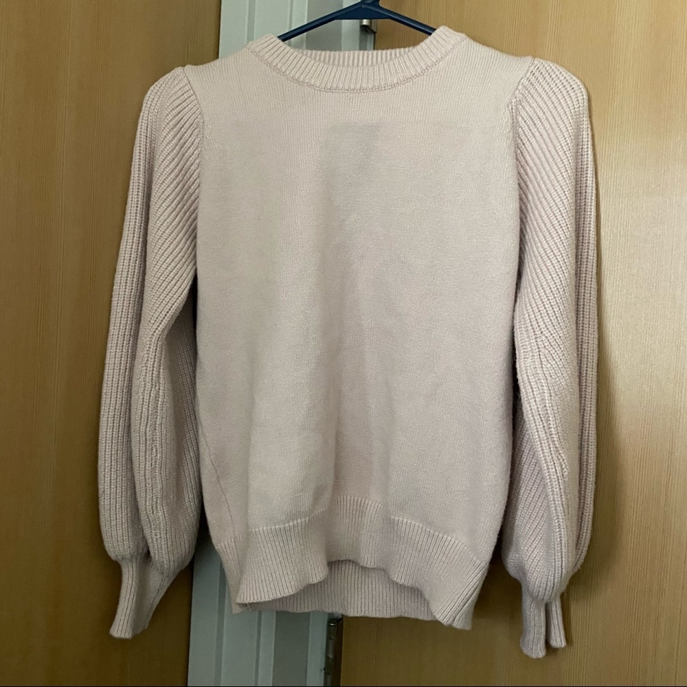 Lulus light pink balloon sleeve sweater